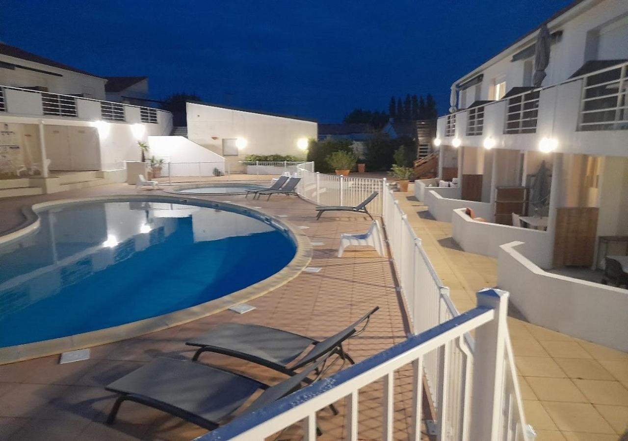 Resid'Azur Appartement T2-Pmr- Piscine Privee Сен-Жан-де-Мон Экстерьер фото