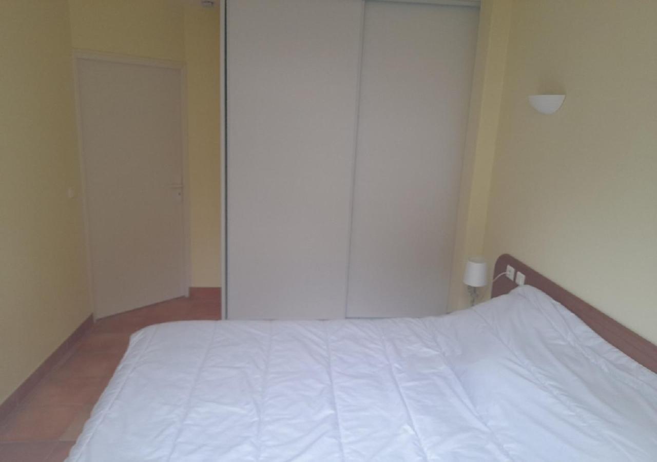 Resid'Azur Appartement T2-Pmr- Piscine Privee Сен-Жан-де-Мон Экстерьер фото